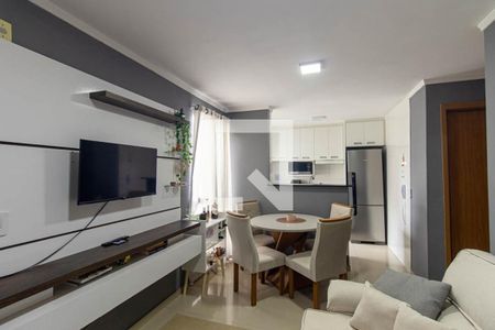 Sala de apartamento para alugar com 2 quartos, 42m² em Pinheirinho, Curitiba