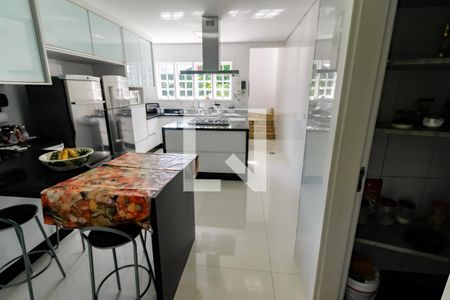 Cozinha - Armários de casa à venda com 7 quartos, 770m² em Morumbi, São Paulo