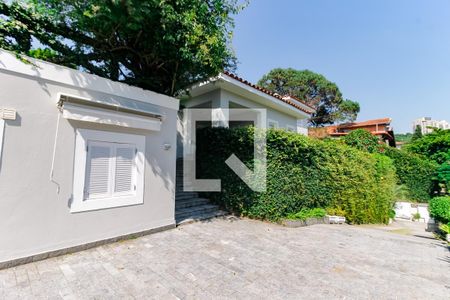 Fachada de casa à venda com 7 quartos, 770m² em Morumbi, São Paulo