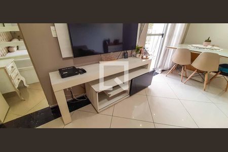 Sala de apartamento à venda com 3 quartos, 76m² em City Bussocaba, Osasco