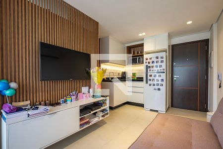 Sala/Cozinha de apartamento à venda com 1 quarto, 29m² em Pinheiros, São Paulo