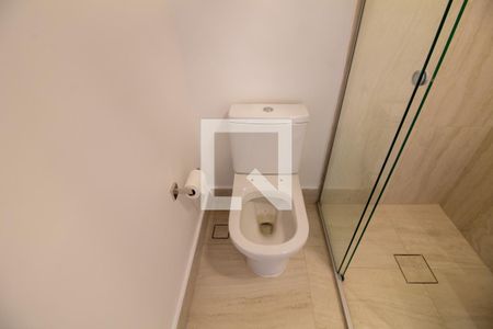 Banheiro da Suíte de apartamento para alugar com 1 quarto, 32m² em Campo Belo, São Paulo