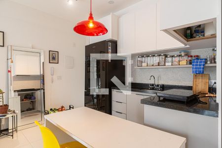 Cozinha de kitnet/studio à venda com 1 quarto, 35m² em Bela Vista, São Paulo