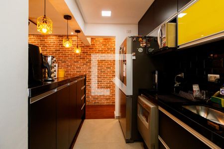 Cozinha de apartamento à venda com 2 quartos, 77m² em Vila Guilherme, São Paulo
