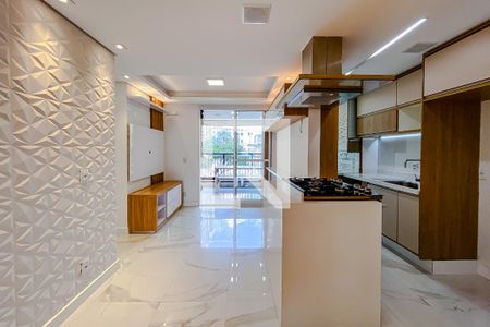Sala de apartamento para alugar com 3 quartos, 72m² em Cambuci, São Paulo