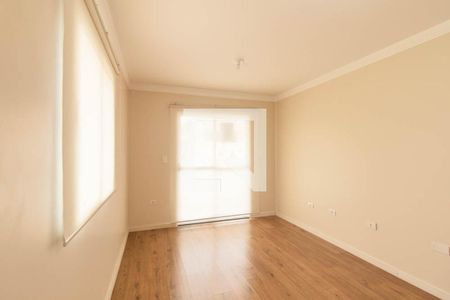 Quarto 1 de casa para alugar com 3 quartos, 200m² em Guabirotuba, Curitiba