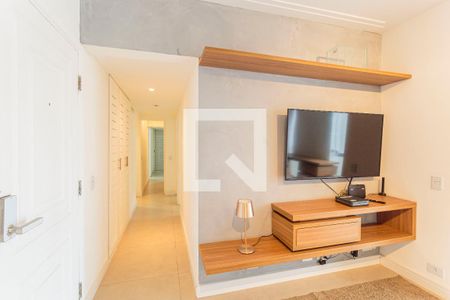 Sala de apartamento para alugar com 3 quartos, 100m² em Vila Nova Conceição, São Paulo