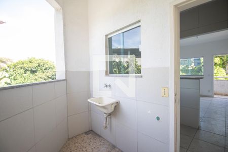 Área de Serviço de apartamento para alugar com 2 quartos, 49m² em Colubandê, São Gonçalo