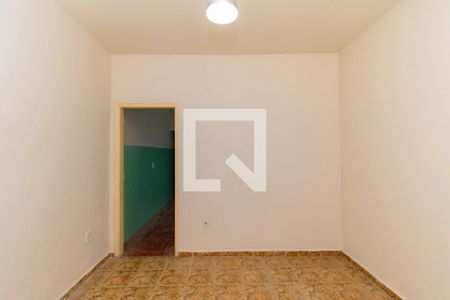 Sala de casa para alugar com 2 quartos, 130m² em Jardim Vila Formosa, São Paulo