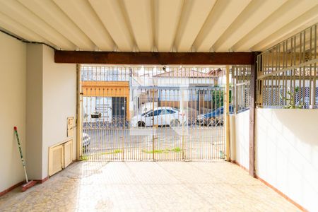 Garagem de casa para alugar com 2 quartos, 130m² em Jardim Vila Formosa, São Paulo