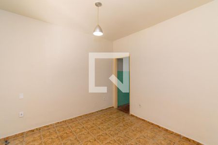 Sala de casa para alugar com 2 quartos, 130m² em Jardim Vila Formosa, São Paulo