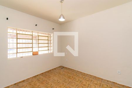 Sala de casa para alugar com 2 quartos, 130m² em Jardim Vila Formosa, São Paulo