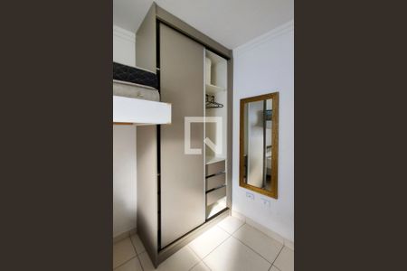 Quarto de apartamento para alugar com 2 quartos, 64m² em Maracanã, Praia Grande