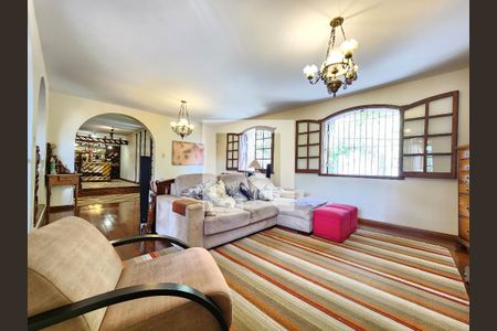 Sala de casa à venda com 5 quartos, 513m² em Santa Lúcia, Belo Horizonte