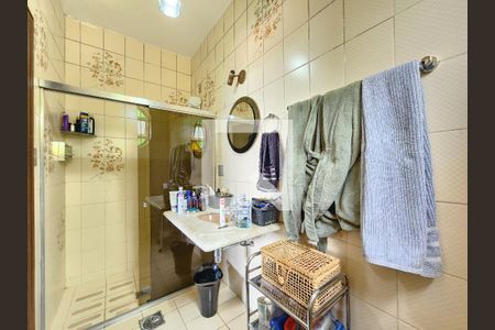Banheiro de casa à venda com 5 quartos, 513m² em Santa Lúcia, Belo Horizonte