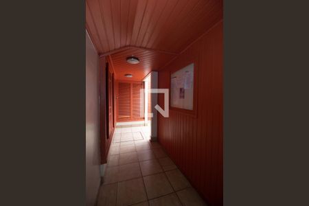 Hall de entrada de apartamento à venda com 1 quarto, 42m² em Partenon, Porto Alegre