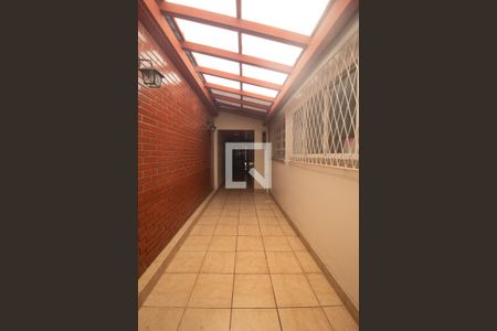 Hall de entrada de apartamento à venda com 1 quarto, 42m² em Partenon, Porto Alegre