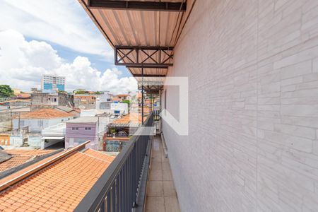 Sacada de casa à venda com 3 quartos, 576m² em Jardim das Flores, Osasco