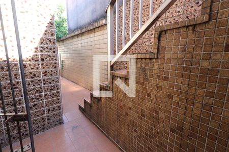 Área de Serviço (casa 2) de casa à venda com 3 quartos, 510m² em Vila Carrão, São Paulo