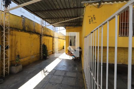 Garagem de casa à venda com 3 quartos, 510m² em Vila Carrão, São Paulo