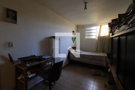 Quarto 1 (casa 1) de casa à venda com 3 quartos, 510m² em Vila Carrão, São Paulo