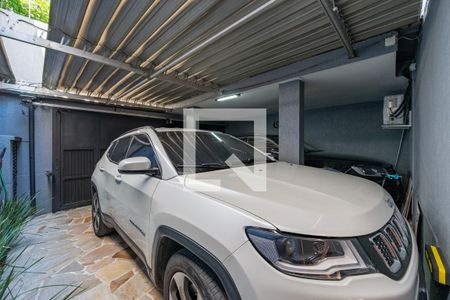 Garagem de casa à venda com 2 quartos, 200m² em Vila Santa Catarina, São Paulo