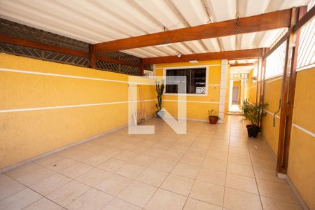 GARAGEM de casa à venda com 2 quartos, 270m² em Imirim, São Paulo