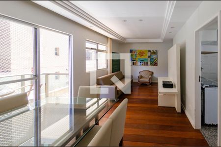 Sala de apartamento à venda com 3 quartos, 105m² em Buritis, Belo Horizonte