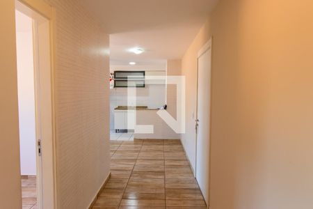 Corredor dos Quartos  de apartamento para alugar com 2 quartos, 61m² em Jardim Torino, Cotia