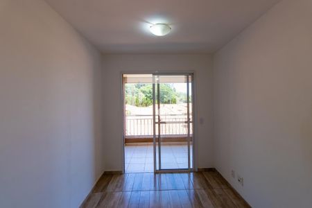 Sala de apartamento para alugar com 2 quartos, 61m² em Jardim Torino, Cotia