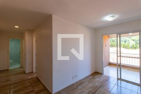 Sala de apartamento para alugar com 2 quartos, 61m² em Jardim Torino, Cotia