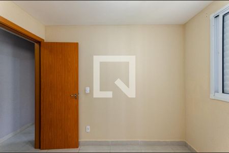 Quarto 1 de apartamento para alugar com 2 quartos, 44m² em Jardim Iris, São Paulo