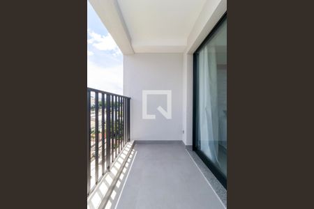Varanda de kitnet/studio para alugar com 0 quarto, 24m² em Santo Amaro, São Paulo