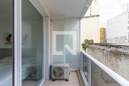 Varanda de kitnet/studio para alugar com 1 quarto, 30m² em Centro Histórico de São Paulo, São Paulo