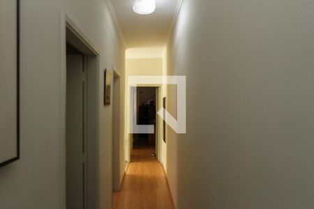 Corredor de casa à venda com 3 quartos, 156m² em Vila Prudente, São Paulo