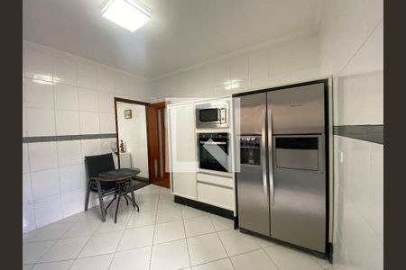 Cozinha de casa à venda com 3 quartos, 280m² em Parque Renato Maia, Guarulhos