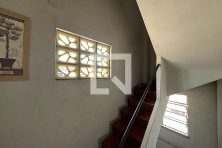 Escada - Terraço de casa à venda com 2 quartos, 75m² em Penha, Rio de Janeiro