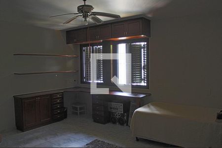 Foto 01 de casa à venda com 3 quartos, 262m² em Vila Moraes, São Paulo