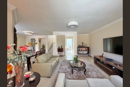 Sala de casa de condomínio à venda com 4 quartos, 227m² em Vargem Pequena, Rio de Janeiro