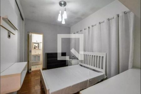 Casa à venda com 3 quartos, 209m² em Jardim das Acacias, São Paulo