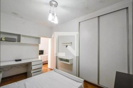 Casa à venda com 3 quartos, 209m² em Jardim das Acacias, São Paulo