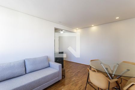 Sala de apartamento para alugar com 2 quartos, 70m² em Itaim Bibi, São Paulo