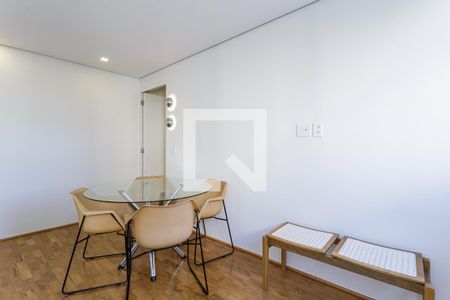 Sala de apartamento para alugar com 2 quartos, 70m² em Itaim Bibi, São Paulo