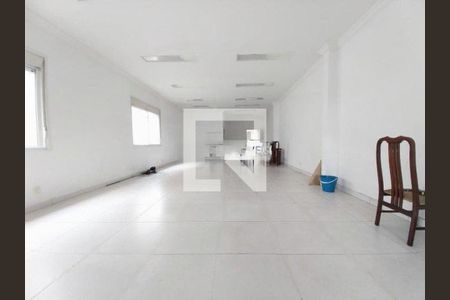 Casa à venda com 6 quartos, 248m² em Parque Colonial, São Paulo