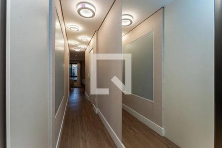 Casa de Condomínio à venda com 3 quartos, 580m² em Santo Amaro, São Paulo
