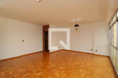 Sala de apartamento à venda com 3 quartos, 167m² em Jardim Europa, São Paulo