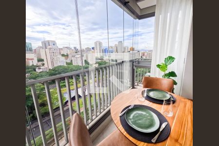varanda de kitnet/studio à venda com 1 quarto, 21m² em Liberdade, São Paulo