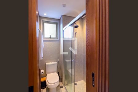 Banheiro de kitnet/studio à venda com 1 quarto, 21m² em Liberdade, São Paulo