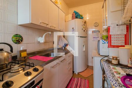 Cozinha de apartamento à venda com 1 quarto, 50m² em Nonoai, Porto Alegre