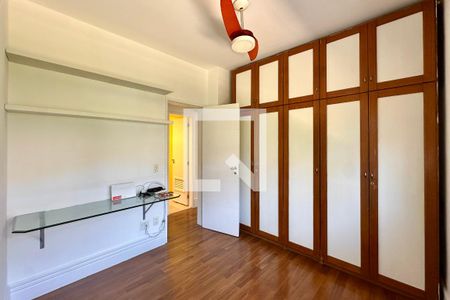 Quarto 1 de apartamento para alugar com 2 quartos, 86m² em Botafogo, Rio de Janeiro